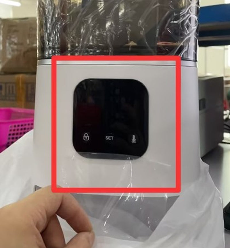 Pet Automatic Feeder Large Capacity Smart Voice Recorder APP Control Timer Feeding Cat Dog Food Dispenser with Wifi Pet Bo